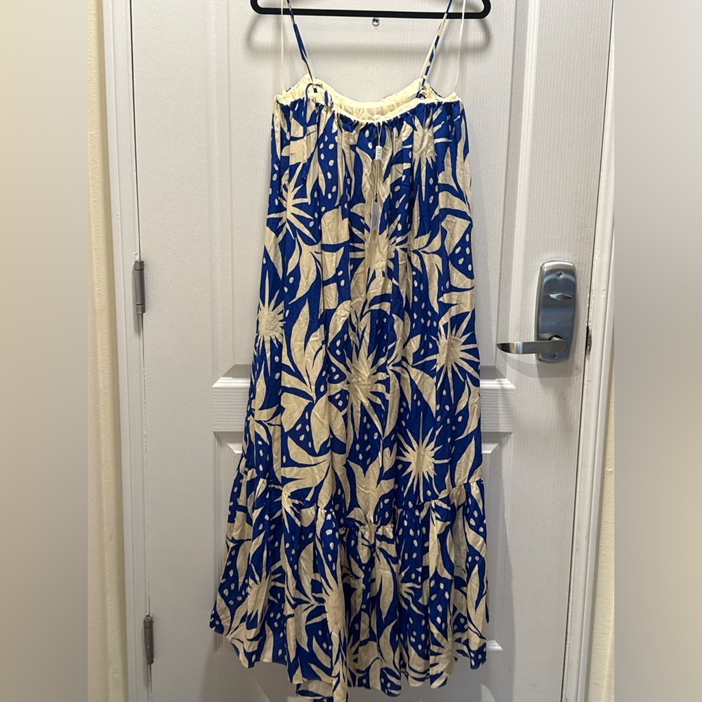 ASTR the Label Sarina Linen-Blend Maxi Dress in Blue Tropical pattern Size S NWT - Picture 6 of 6